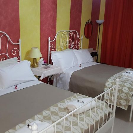 Bed and Breakfast Mi Casa Es Tambien Tu Casa 2 Verona Habitación foto